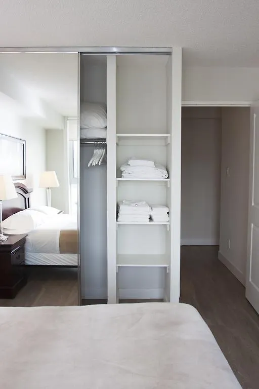 Aparthotel Glen Grove At Maple Leaf Toronto